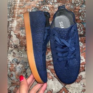 NWOT Suavs Zilker Gum Navy blue Breathable travel slip on stretch sneaker 5